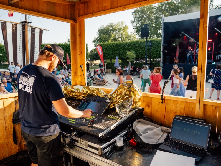 we are kraft, prestataire technique sur le festival alençon plage