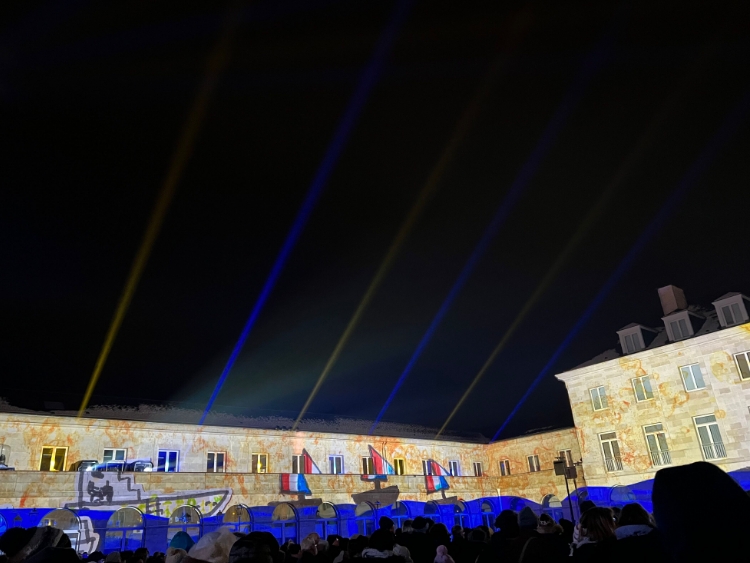 Mapping vidéo par we are kraft à l'hôtel du département de la Manche à Saint-lô. A l'occasion des comemorations du débarquement en normandie