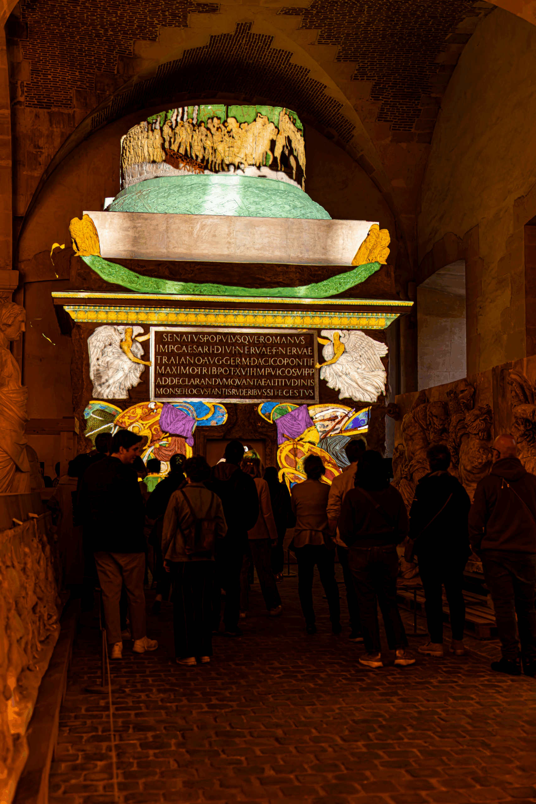 We Are Kraft réalise plusieurs mappings sur des sculptures d'exception au Château de Versailles.